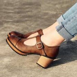 Brown Vintage Heels Mary Jane Pumps T Strap Block